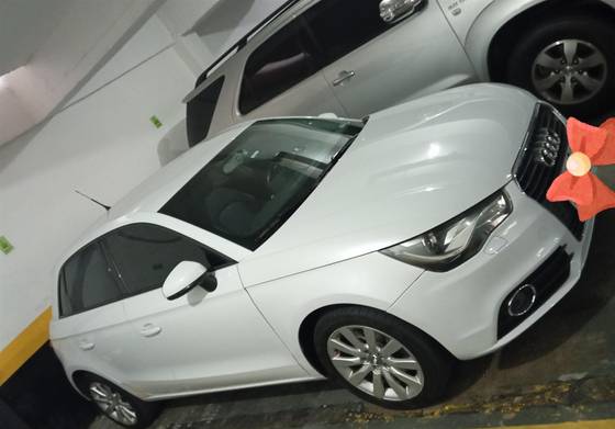 AUDI A1 1.4 TFSI SPORTBACK ATTRACTION 16V 122CV GASOLINA 4P S-TRONIC